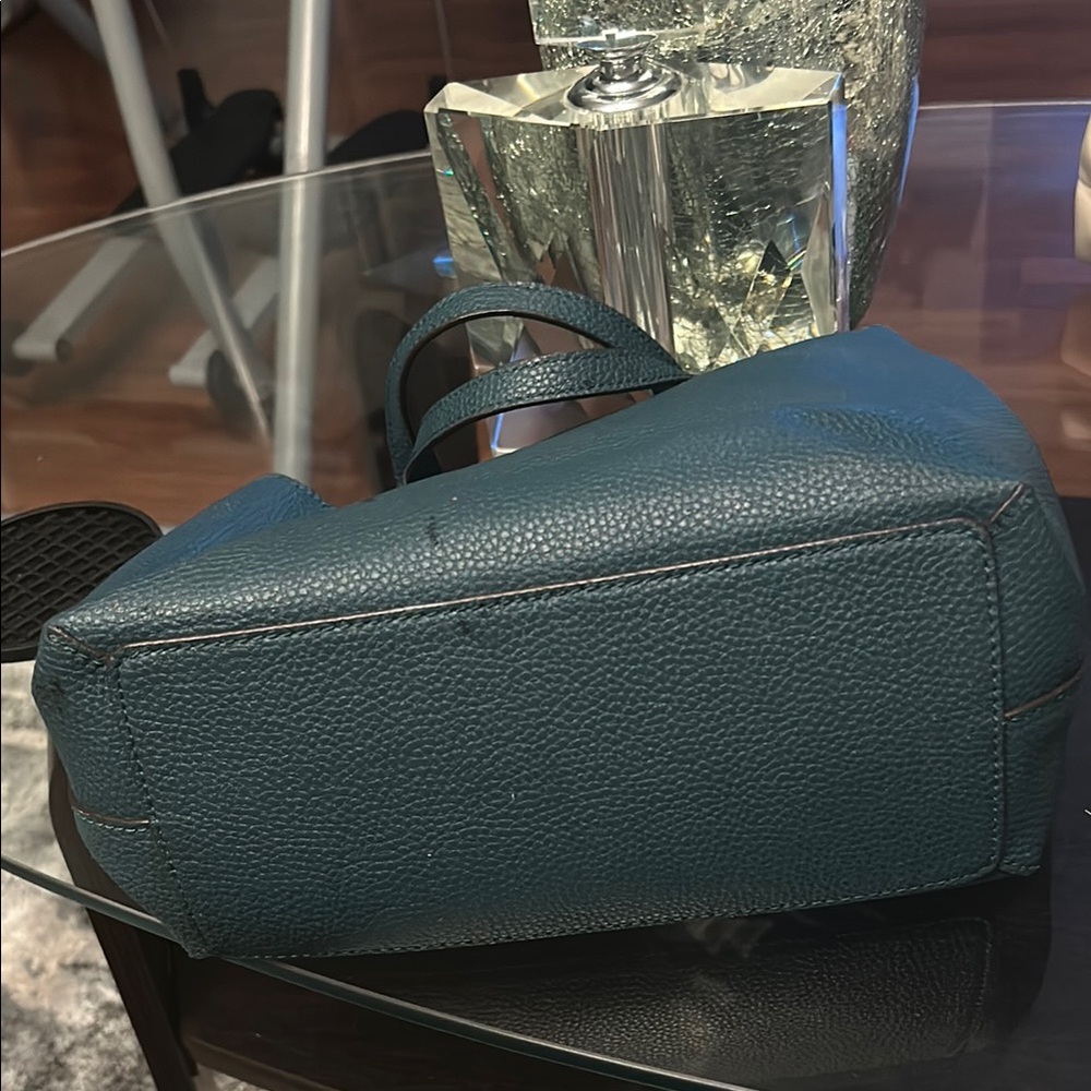 Kate Spade Green Satchel with Textured Leather Finish.send offers - Picture 8 of 14